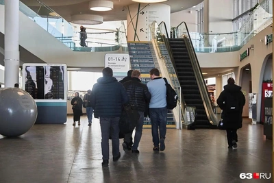 Рейс Сургут-Сочи задержан более чем на 24 часа