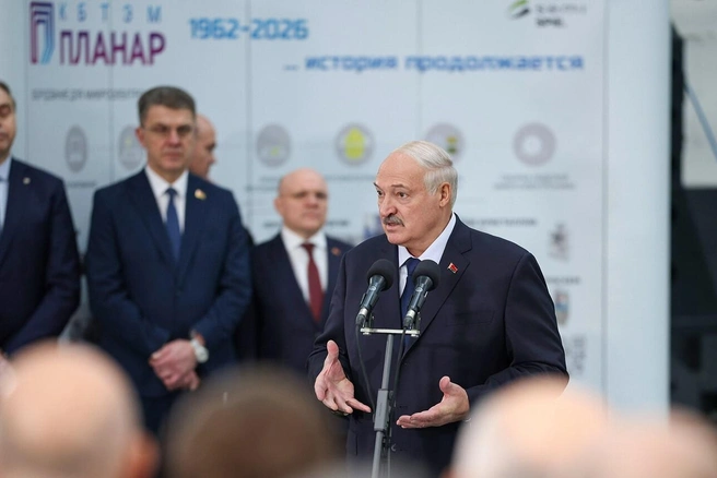 Лукашенко призвал «не париться» из-за ИИ и заявил, что он не заменит человека | Источник: president.gov.by