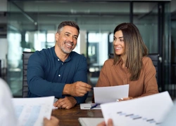 Хитрее некуда: 8 способов манипулировать нарциссом