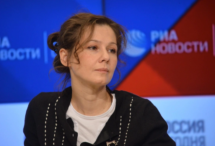 Полина Агуреева | www.starhit.ru