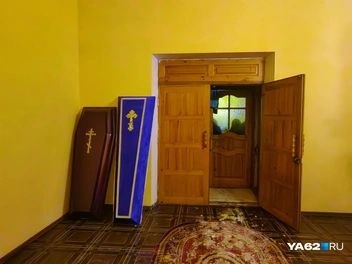 Утром в храме пройдет панихида по умершим | Источник: Кристина Мельникова / YA62.RU