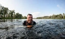 Рядом огороды и коровы пасутся: как выглядят водоемы, в которых точно нельзя плавать