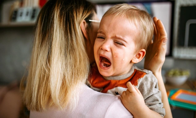 Плохо всем: ученые выяснили, почему детский плач за секунды доводит до белого каления