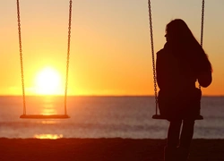 Ядовитые мысли: 5 особенностей мышления одиноких людей, мешающих им найти любовь