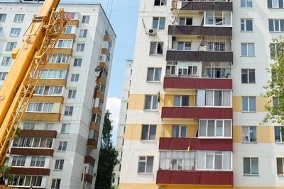 Дом в Нижнекамске после атаки БПЛА восстановят до сентября