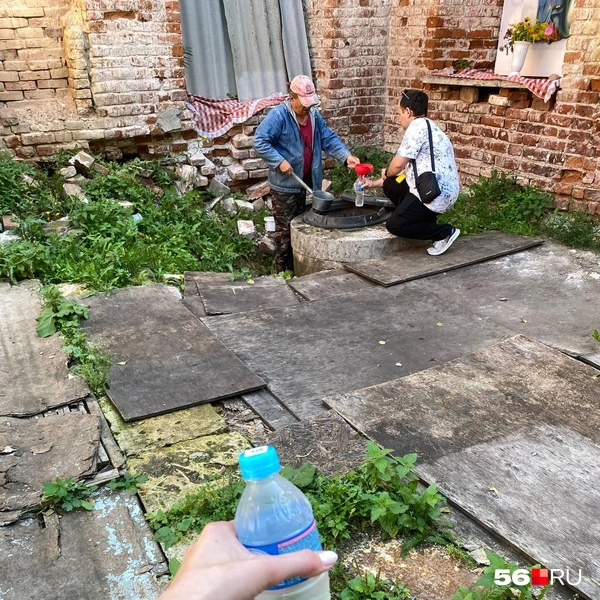 Тут можно набрать святой воды | Источник: Загребнева Юлия