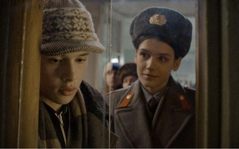 Шапка пацана: что это за фернанделька из сериала «Слово пацана» и как ее правильно носить, чтобы не прослыть чушпаном