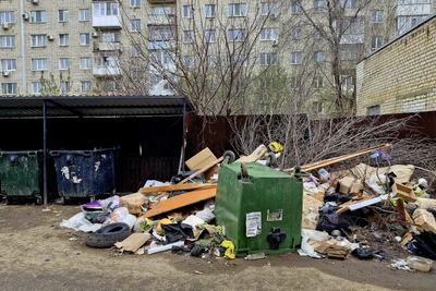 Ситиматик требует от властей Саратова порядка на мусорных площадках