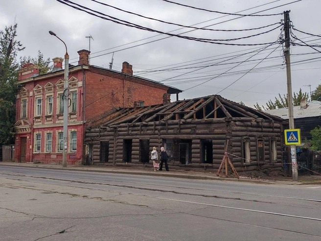 Восстановят в историческом виде. Когда отреставрируют дом-памятник в центре Иркутска — его стали сносить в эти выходные | Источник: Александр Воробьёв