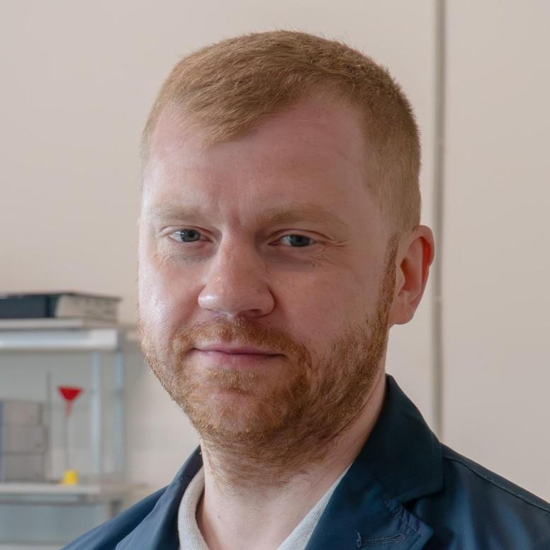 <p>Алексей Ижмяков</p>
