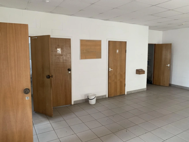 «Внутреннее убранство выполнено в стиле, характерном для религиозных зданий США» | Источник: ГИС Торги