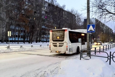 Из-за смены маршрута автобус в Кургане ехал час