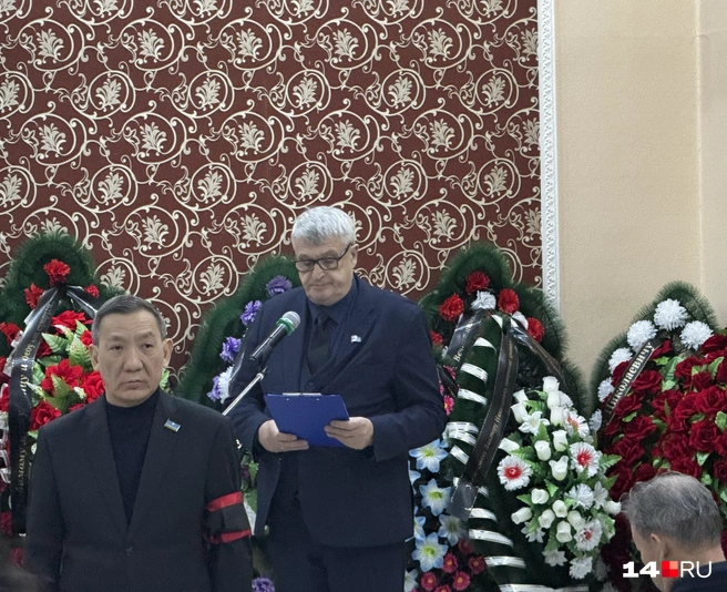 Александр Подвалов вел церемонию | Источник: Ольга Донская / 14.RU