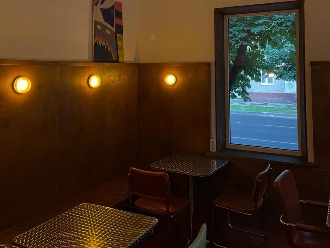 Интерьер бара  | Источник: zmeyka.bar / Instagram (экстремистская организация, деятельность запрещена на территории РФ) 