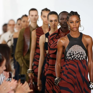 Новая эстетика: Roberto Cavalli SS18