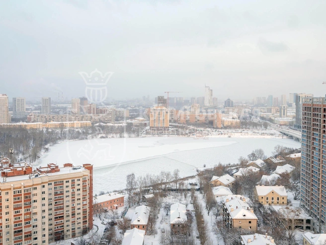 С террасы и окон открывается вид на городскую панораму. | Источник: «Кулиговская и партнеры»
