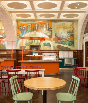 Живописное кафе при лондонской Королевской академии художеств