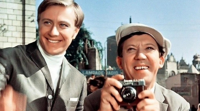 Источник: кадр из фильма «Бриллиантовая рука» (1969)