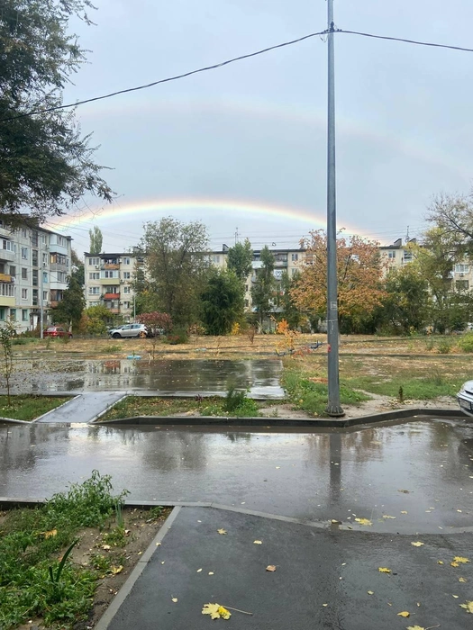 А здесь дуга — словно ручка у многоквартирного дома | Источник: читатели V1.RU