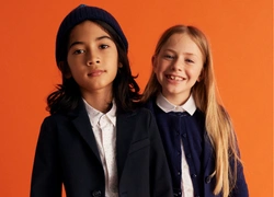 Как собрать ребенка в школу: стильные образы из коллекции United Colors of Benetton