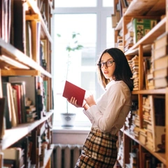 Сильное сокращение платных мест и новые экзамены: что изменилось в поступлении в вузы в 2026 году