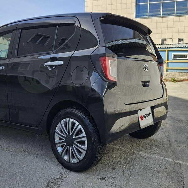 Миниатюрная Toyota Pixis Epoch&nbsp;— это уже не Vitz, но еще не IQ | Источник: Drom.ru