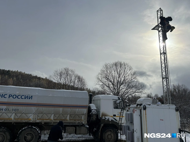 Монтаж мобильной станции | Источник: Алексей Тайганавт / NGS24.RU