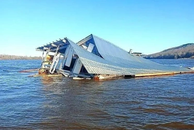 Дом проплыл по Оке 20 км в Нижегородской области