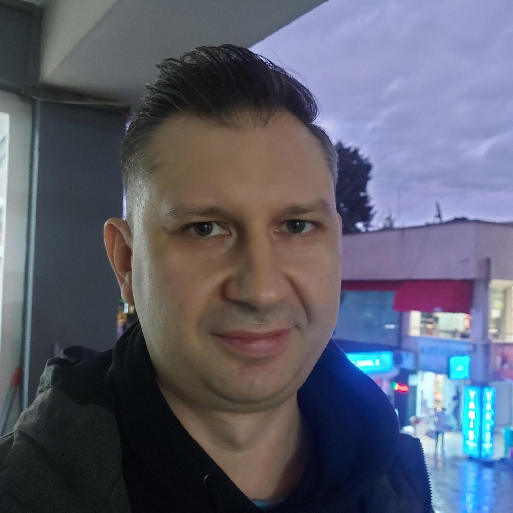 Максим Подмарьков