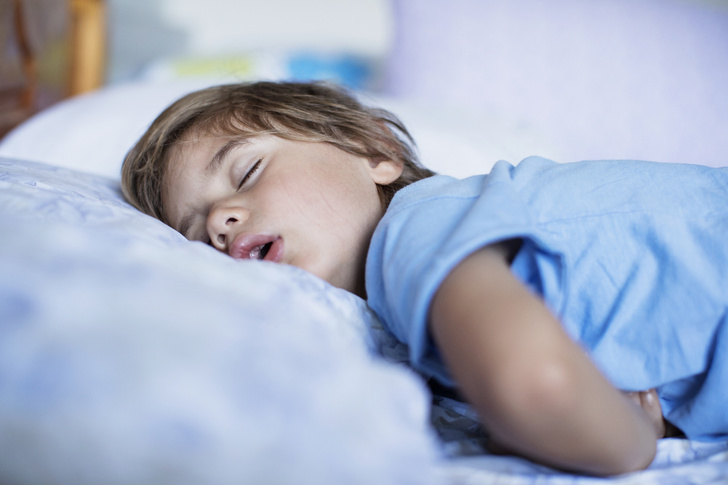 6 признаков, что ребенку больше не нужно спать днем
