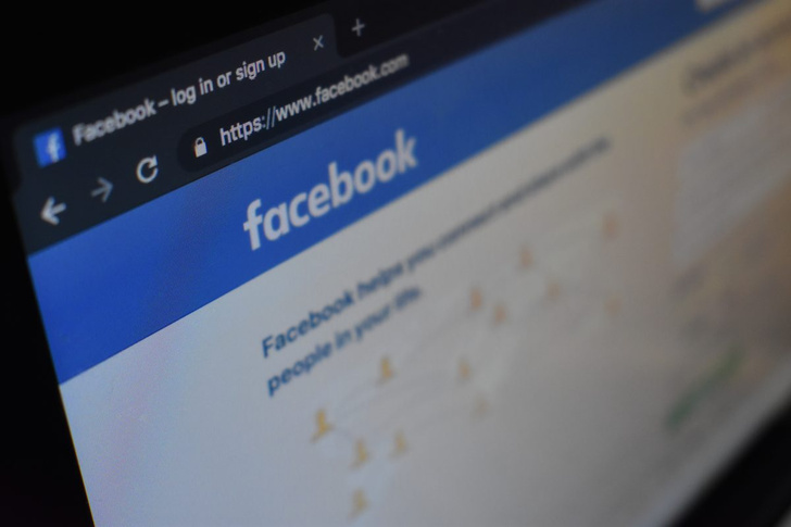 Россиянам разрешили подавать в суд на Facebook (запрещенная в России экстремистская организация)