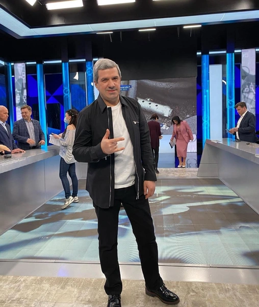 Михаил Шахназаров | www.starhit.ru