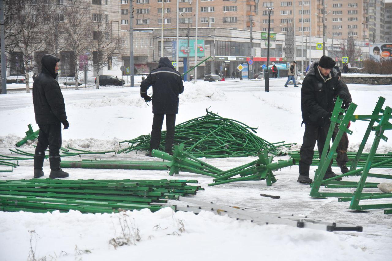 В Архангельске готовятся к Новому году: сколько потратят на украшение города