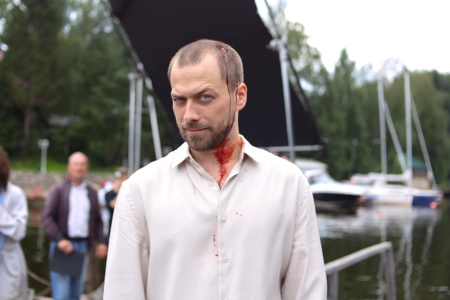 Одну из главных ролей исполняет Артем Крылов. Кровь на его голове бутафорская | Источник: предоставлено пресс-службой «Студии РоЕл»