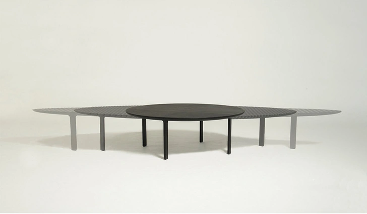 Томас Хизервик Friction Table фото [1]