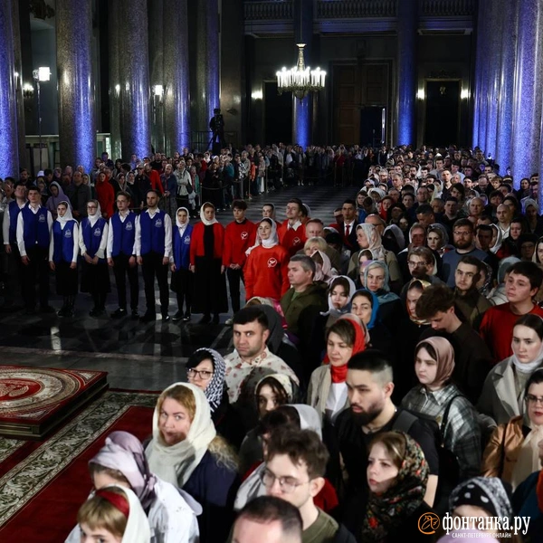 Пасхальное богослужение в Казанском соборе | Источник: Дарья Драй / «Фонтанка.ру»