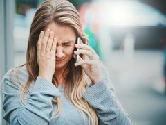Телефоны бесплатной психологической помощи для тех, кому трудно справиться с тревожностью