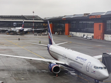 «Ошибки совершал»: допрос наркомана, который бросил 2-летнего мальчика об пол в Шереметьево