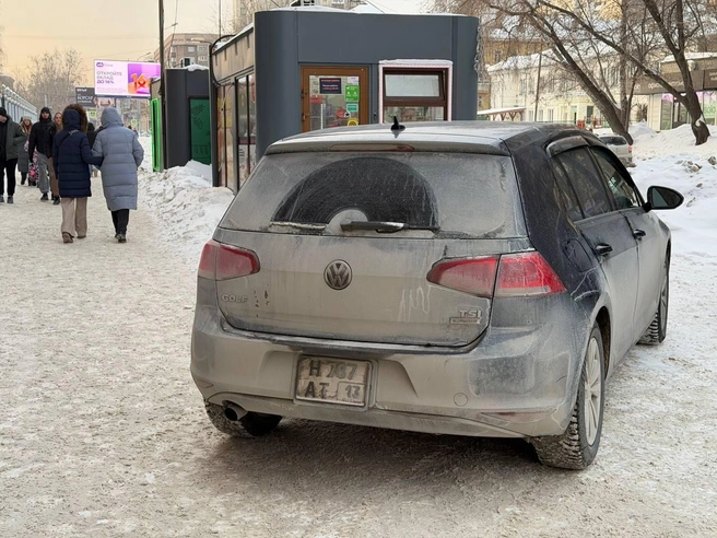 По-видимому, водитель не считал нужным учитывать пешеходов. | Источник: читательница Любовь