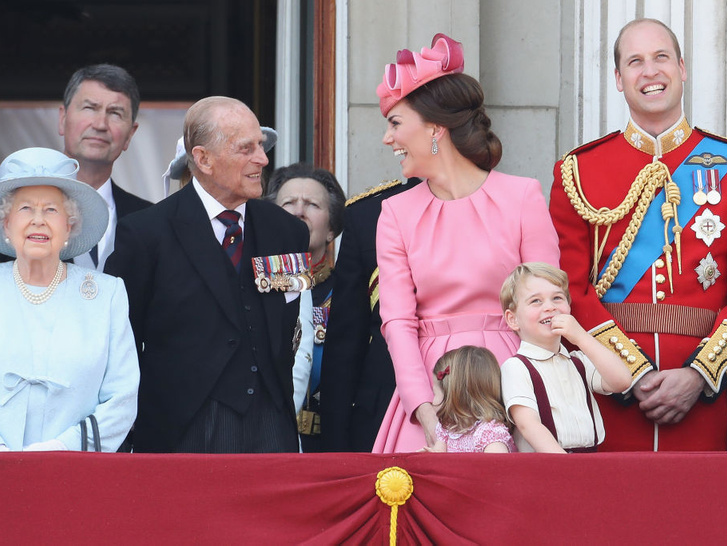 Влилась в семью: чем Кейт Миддлтон покорила принца Филиппа (и это вовсе не манеры)