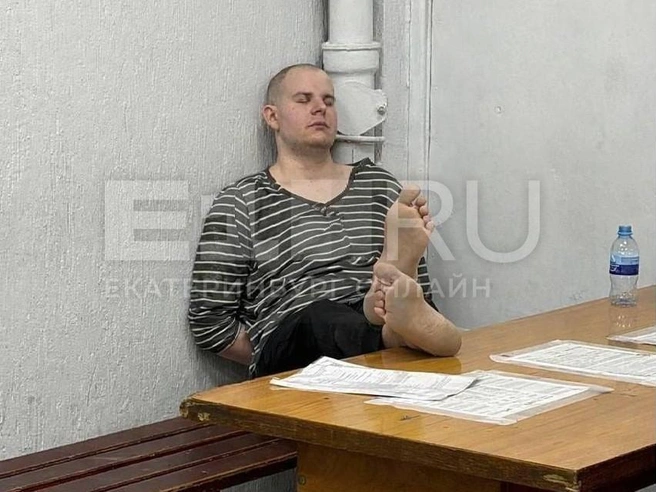 24-летний водитель находился в неадекватном состоянии | Источник: Читатель E1.RU 