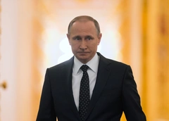 Фото прошедшего вечера: суровое лицо Путина при разговоре с Бастрыкиным о трагедии на Крымском мосте