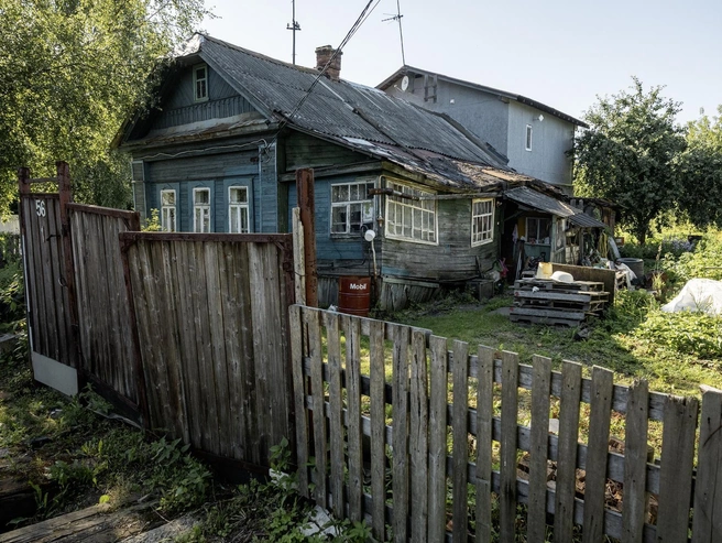 Участок одного из домов на 3-й Вокзальной улице. | Источник: Александр Куренной / 76.RU
