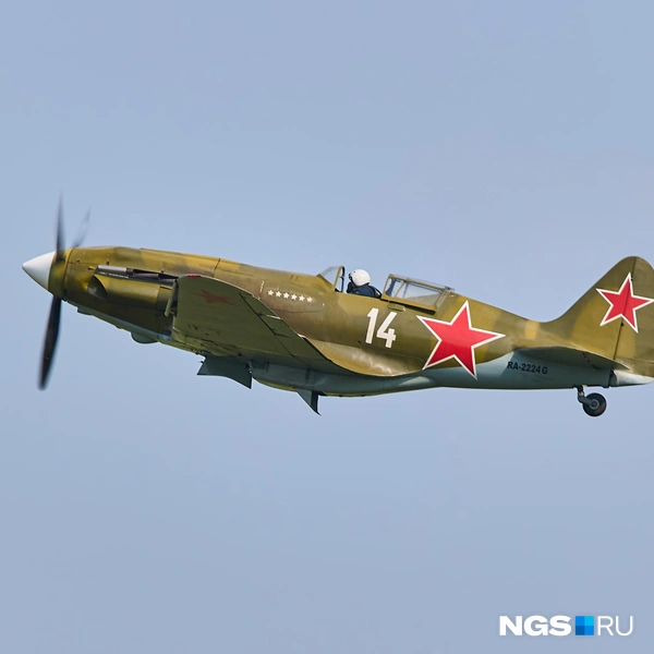 Восстановленный МиГ-3 поднялся в небо  | Источник: Александр Ощепков / NGS.RU