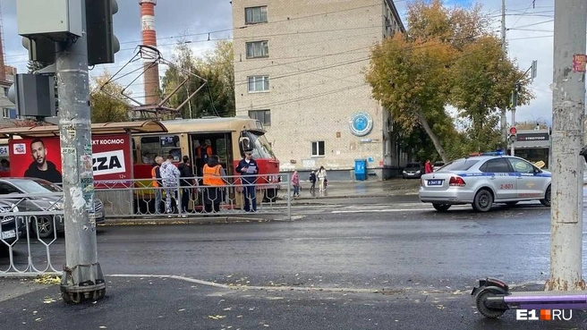 В одном из трамваев упал пассажир | Источник: читательница E1.RU