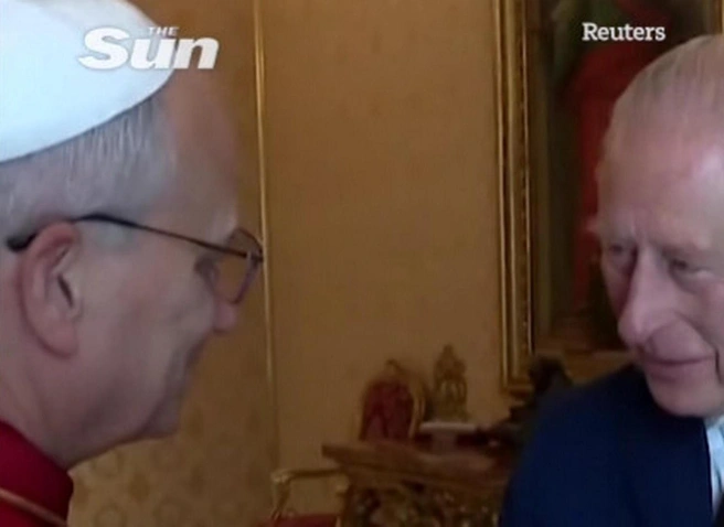 Карл III стал первым англиканином, который провел богослужение в Ватикане | Источник: The Sun / YouTube