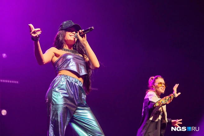 Оксана Ковалевская была хороша&nbsp;— публику раскачала | Источник: Александр Ощепков / NGS.RU 