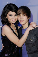 Justin Bieber, Selena Gomez Джастин Бибер