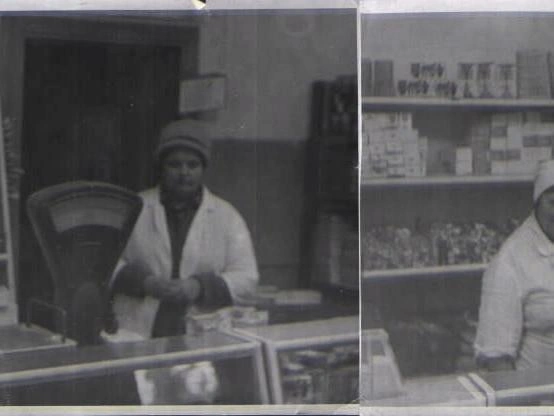 Продуктовый магазин в Вырице у ГЭС и его сотрудники, 1970-е гг. | Источник: vyritsa.ru