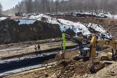 Усилены работы на трассе между Айнским и Медвежьем